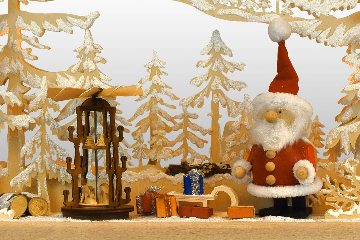 3D-Schwibbogen groß Weihnachtsmann, Raureif